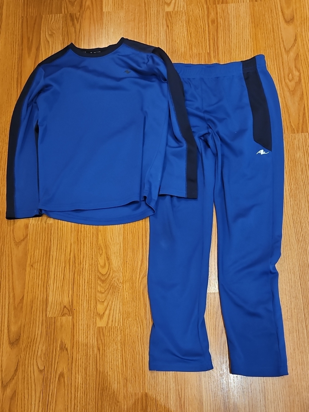 Athletic Works Royal Blue Kids' Jogger Set with Navy Accents